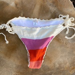 Lover’s & Friends crochet striped bikini bottom size M, never worn before